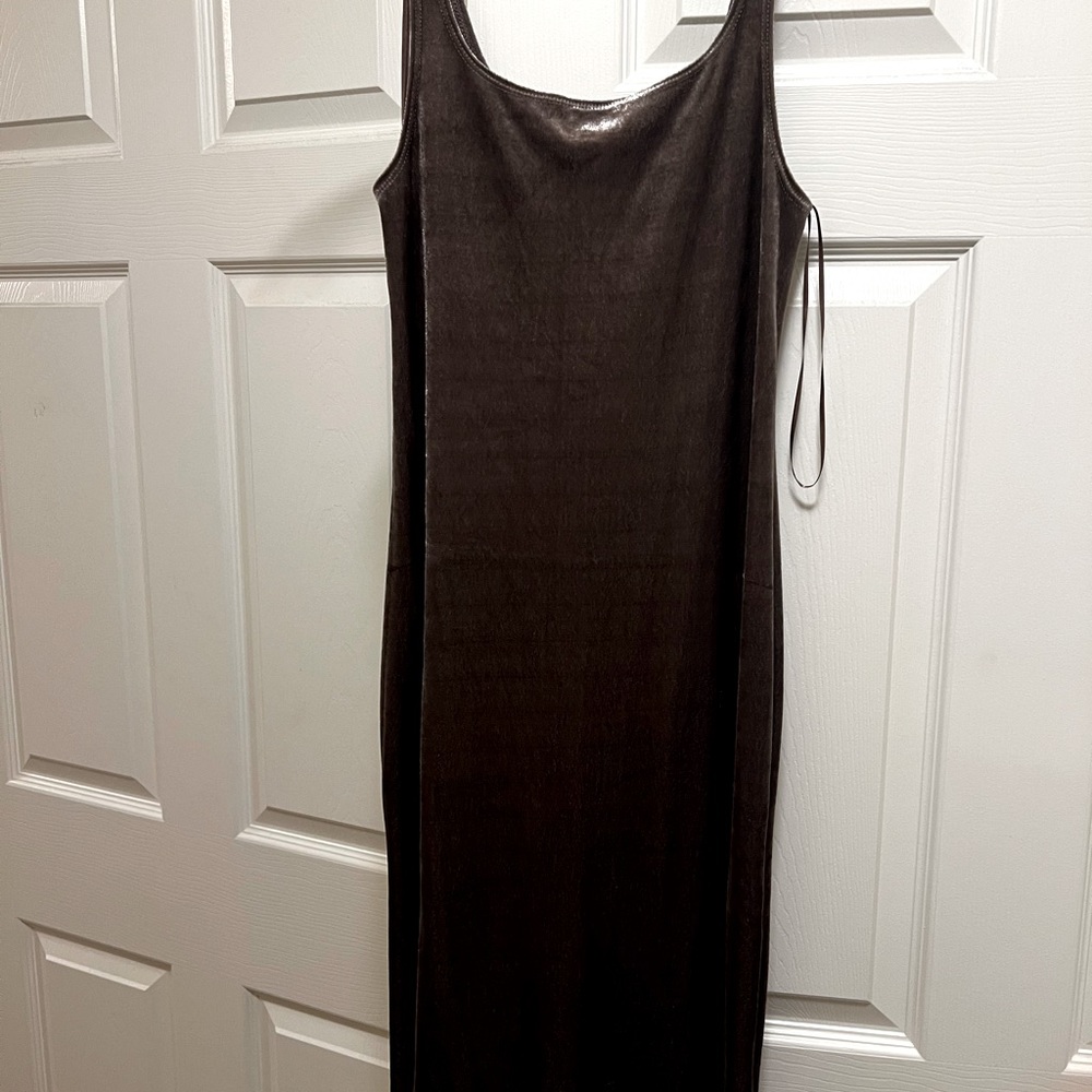 Brown dress